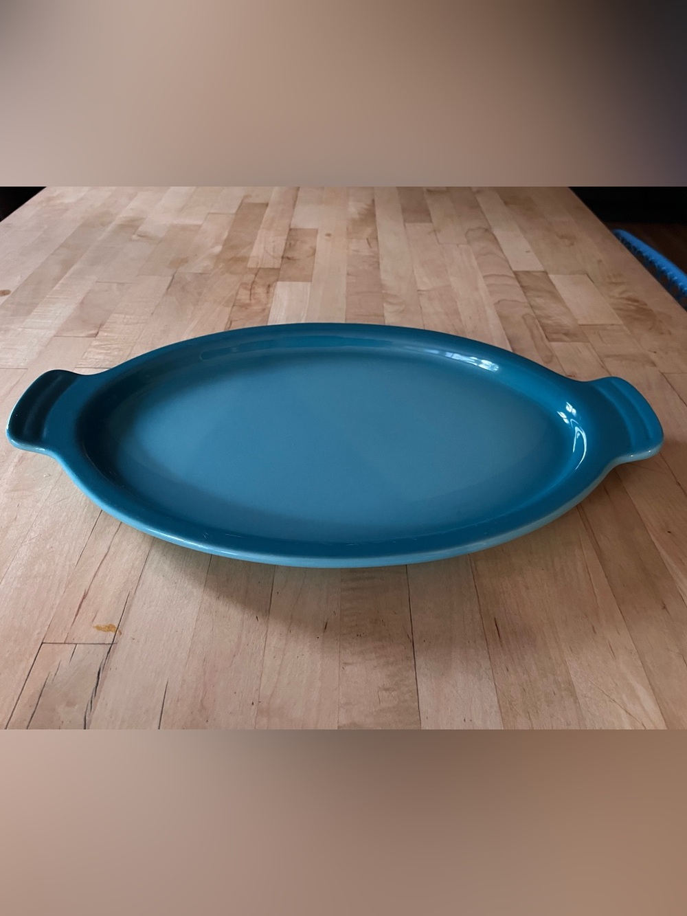 Le Creuset Large Oval Stoneware Serving Platter 16.6” Caribbean Blue